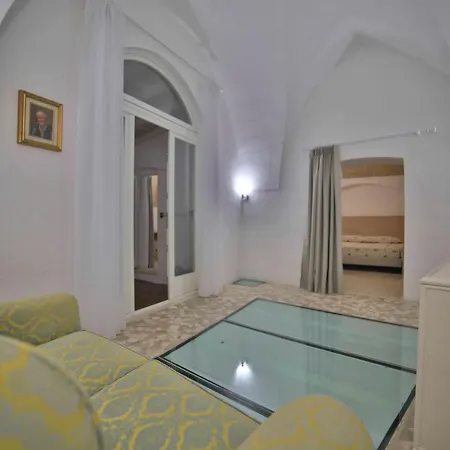 Palazzo Zacheo 3* Галліполі