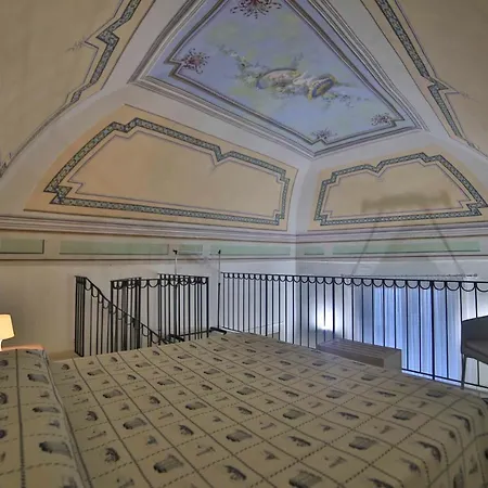 Palazzo Zacheo Готель типу 