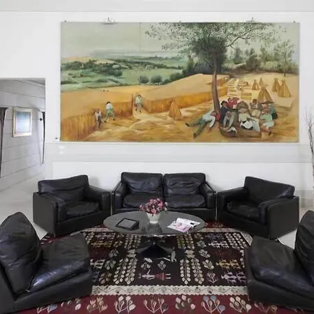 Palazzo Zacheo Готель типу 