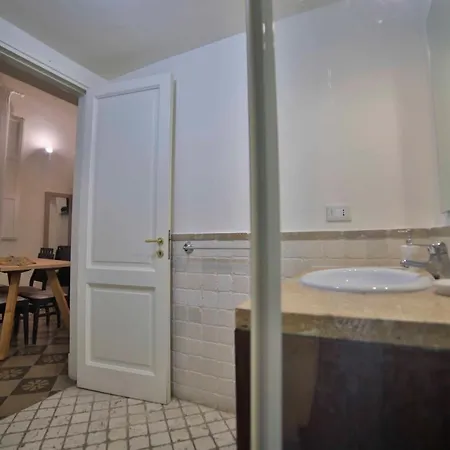 Palazzo Zacheo Bed & Breakfast