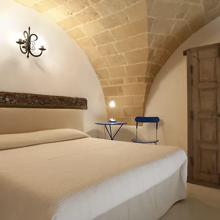 Bed & Breakfast Palazzo Zacheo 3*