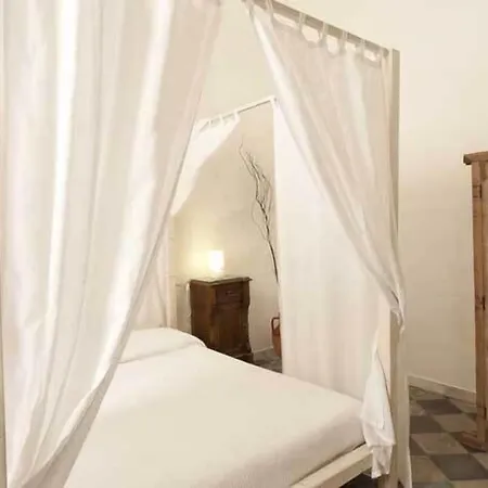 Bed & Breakfast Palazzo Zacheo 3*